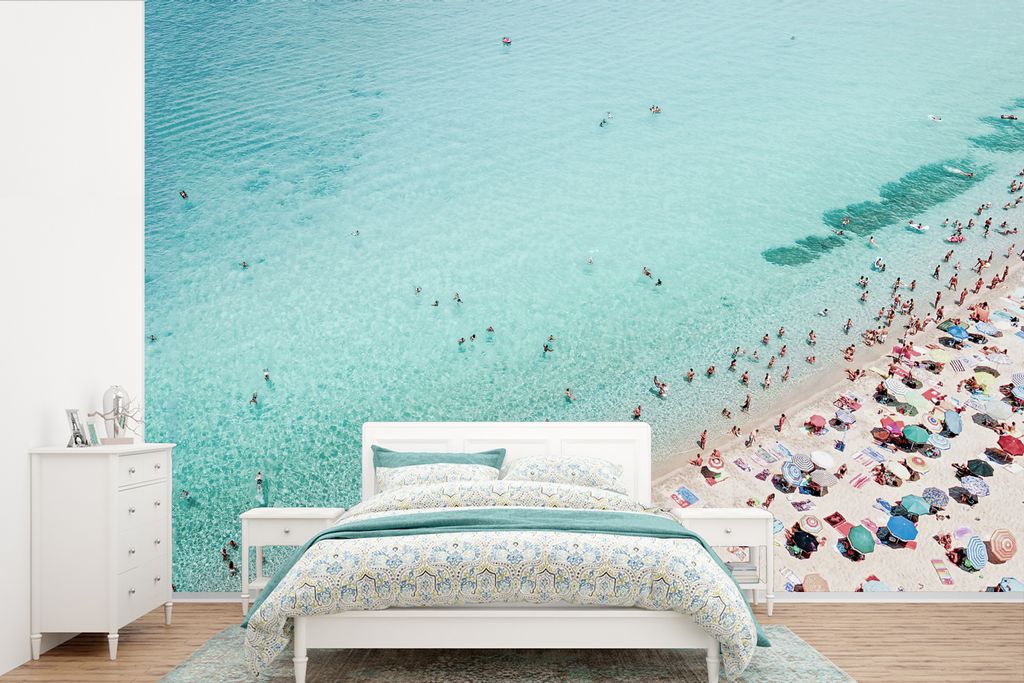 MuchoWow Fototapete für Wohnzimmer oder Schlafzimmer Wandtapete Vinyl Motivtapete Meer - Strand - Sonnenschirme - Blau - Sommer - 360x240 cm - V...