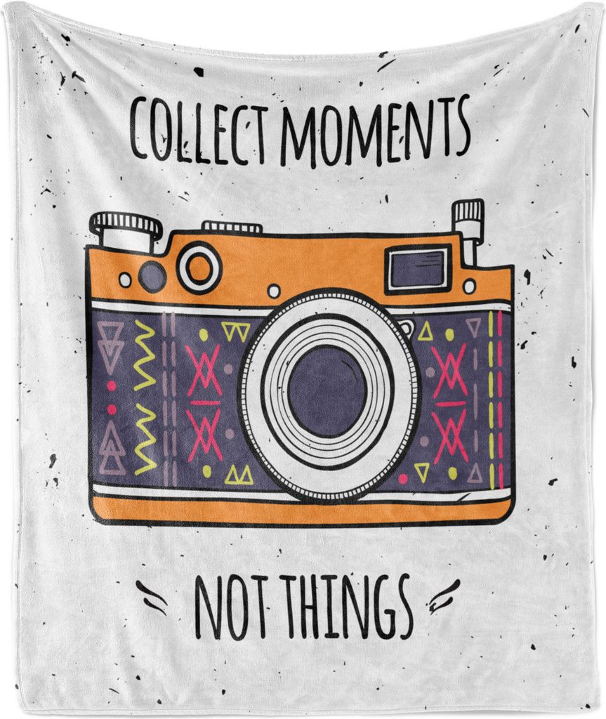 ABAKUHAUS Sprichwort Weich Flanell Fleece Decke, Retro Oriental Fotokamera und Typographie auf einem Spotted Hintergrund Digital Object, 175 x 230 ...