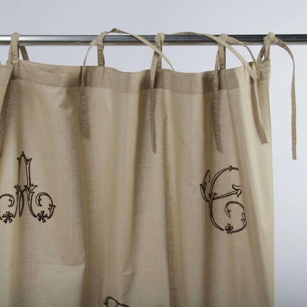 Tenda in pizzo di cotone ricamato con lettere beige 110x250 Immagine del prodotto 