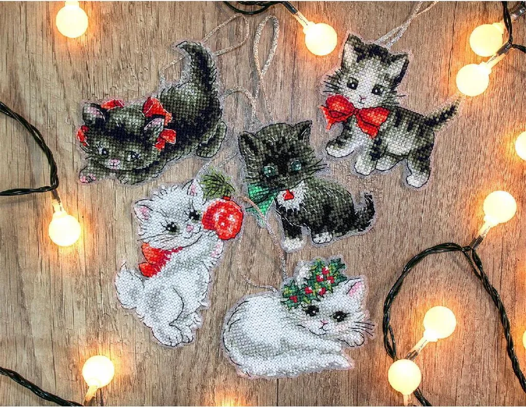 Set de Broderie Noël Chatons Kit Point de Croix Compté Letistitch 5 pcs