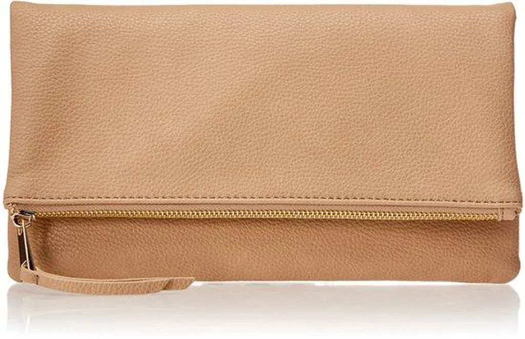 Pochette de soirée taupe mariage et cocktail avec boucle argentée chic