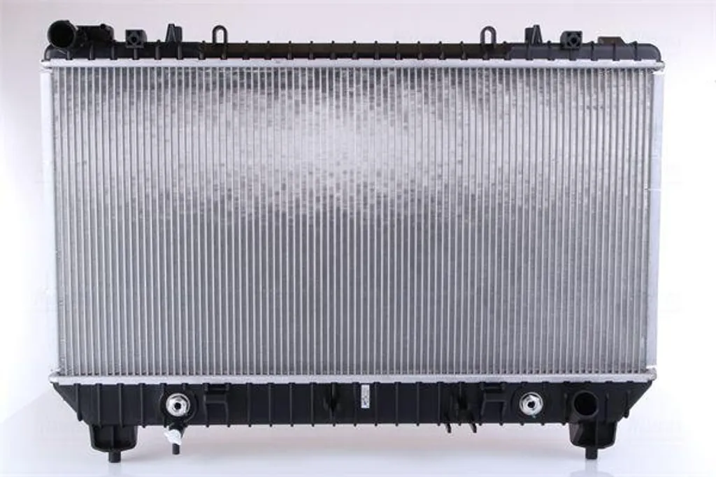 Refroidissement moteur Camaro : radiateur OE 92218353 Nissens 69096