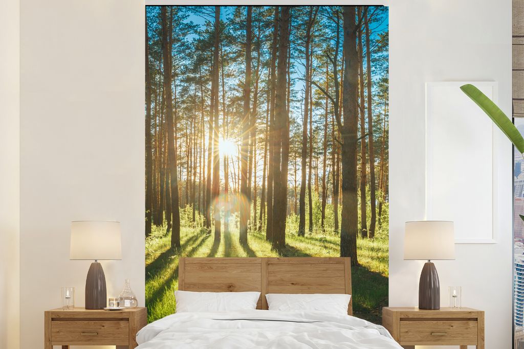 MuchoWow Fototapete für Wohnzimmer oder Schlafzimmer Wandtapete Vinyl Motivtapete Sonne - Bäume - Landschaft - Gras - 145x220 cm - Wanddekoration