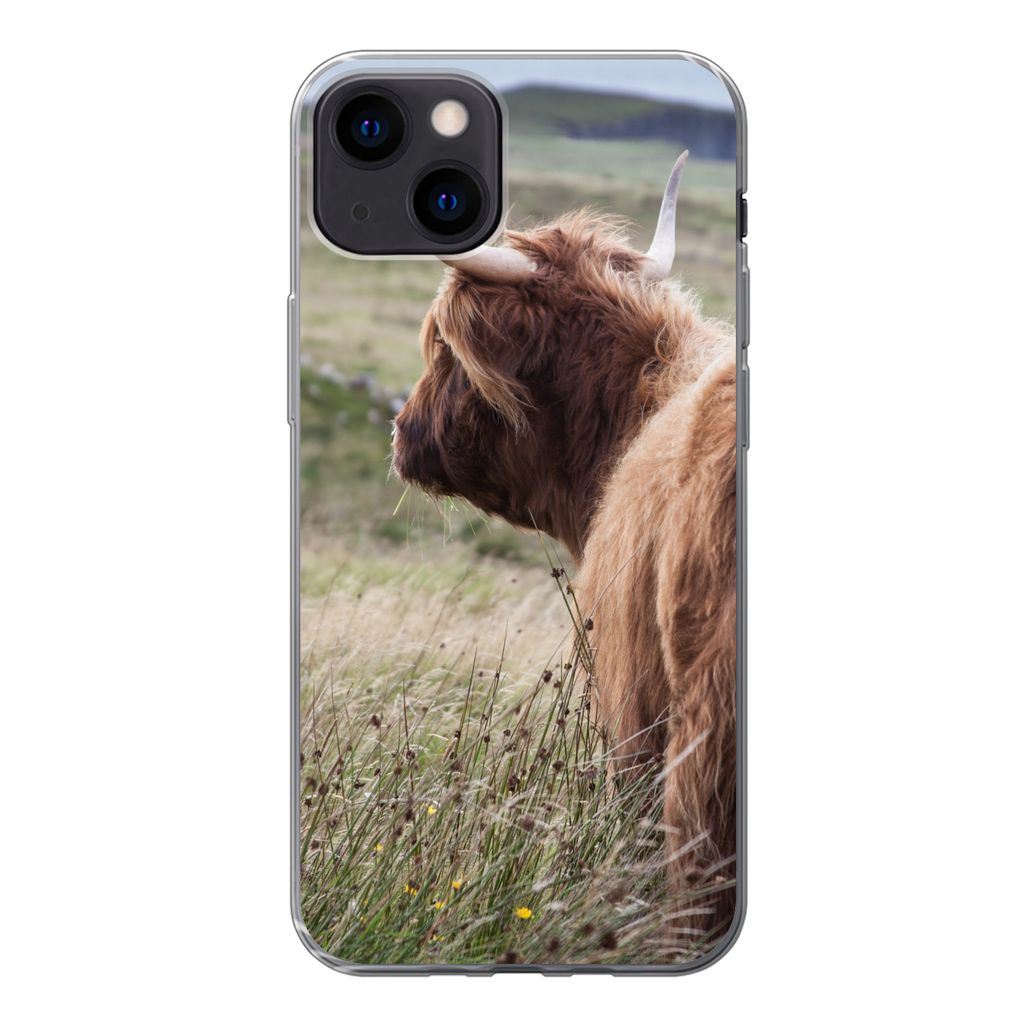 MuchoWow Handyhülle Schutzhülle Hülle für iPhone 13 Schottische Highlander - Natur - Meer Silikon Softcase Handy Hülle - Karteninhaber