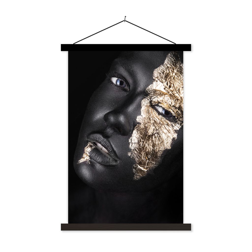 MuchoWow Textilposter Frau - Gold - Schwarz - Farbe - Luxus 40x60 cm mit schwarzem Rahmen - Wanddekorationen