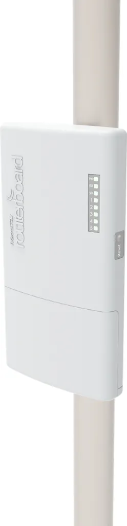 PowerBox Pro MikroTik - Routeur Étanche 5 Ports Gigabit PoE Out Extérieur