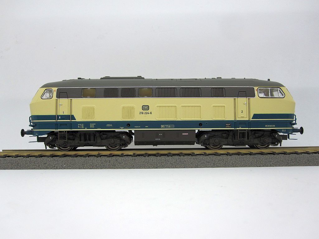 41164 Diesellok BR 216 224-6 der DB, Ep. IV