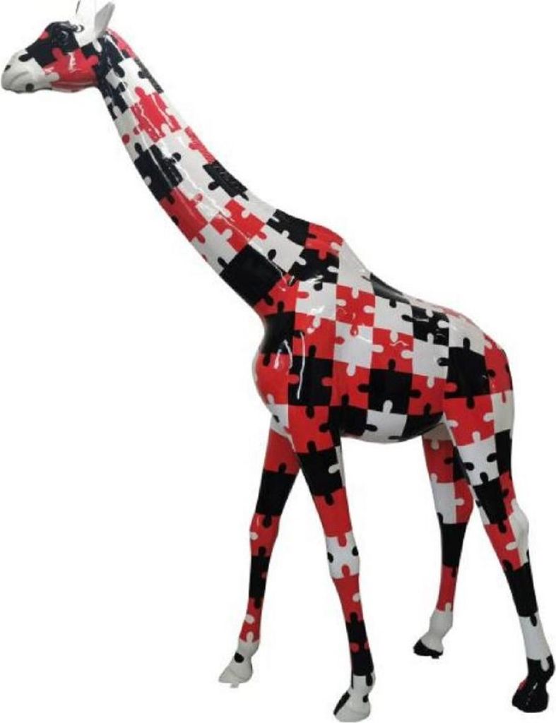 Casa Padrino Luxus Deko Skulptur Giraffe Weiß / Schwarz / Rot H. 320 cm - Riesige Gartenskulptur - Lebensgroße Skulptur - XXL Deko Skulptur - XXL...