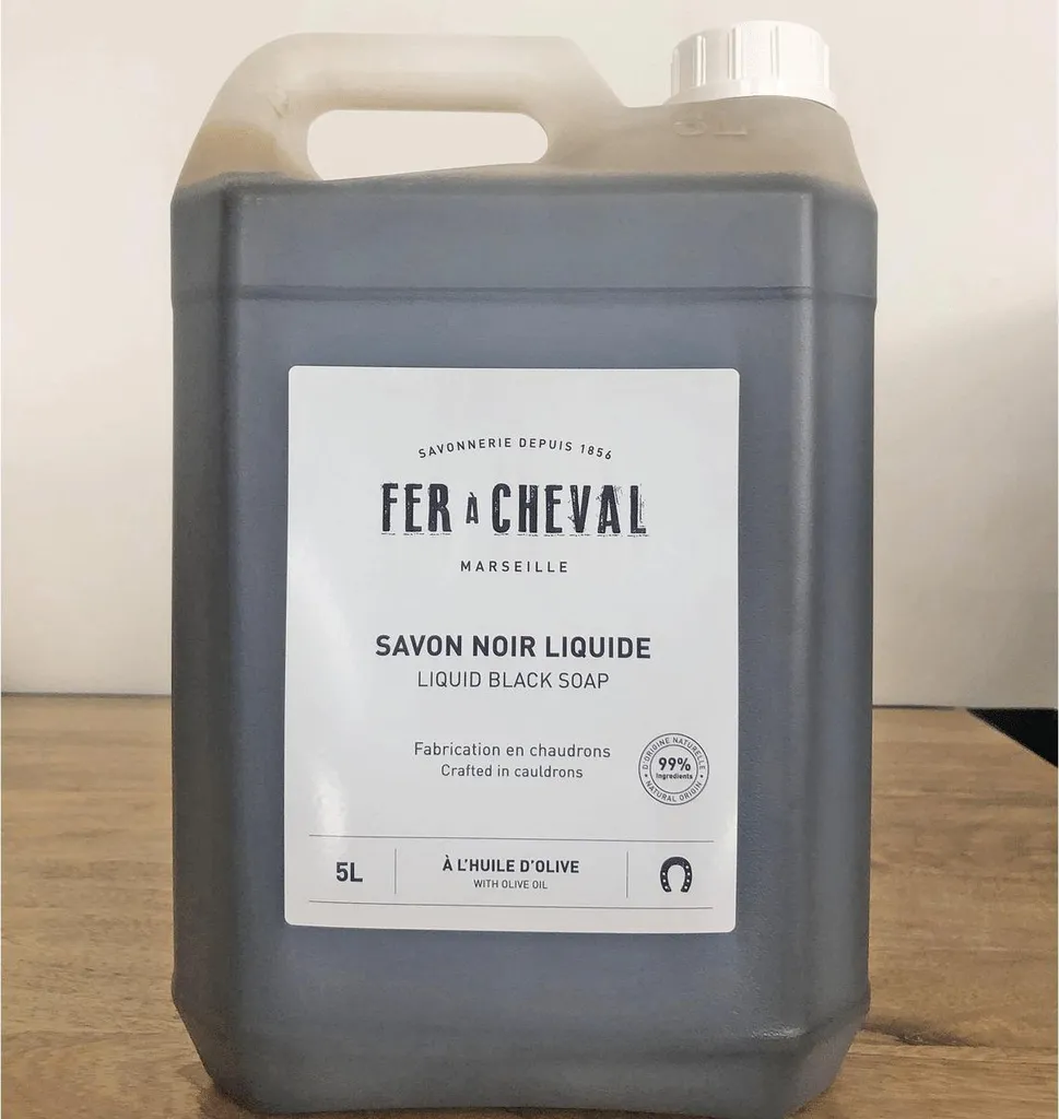 Savon noir liquide naturel 5 L haute concentration spécial gros travaux