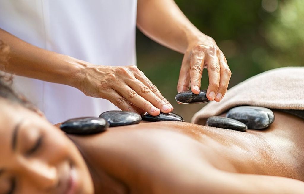 Jochen Schweizer Hot Stone Massage St. Leon-Rot; Erlebnis verschenken oder selbst erleben; Gutschein gültig für 1 Person
