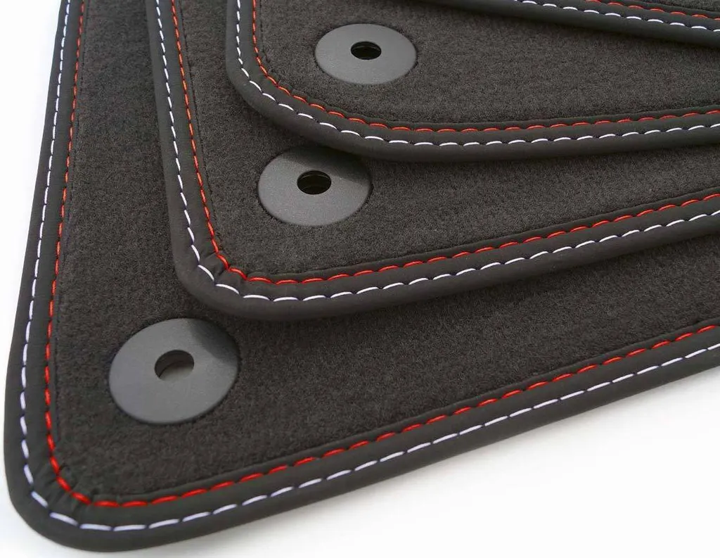 Set 4 Tappetini Audi A6 C7 Velluto Qualità Originale con Cucitura RS