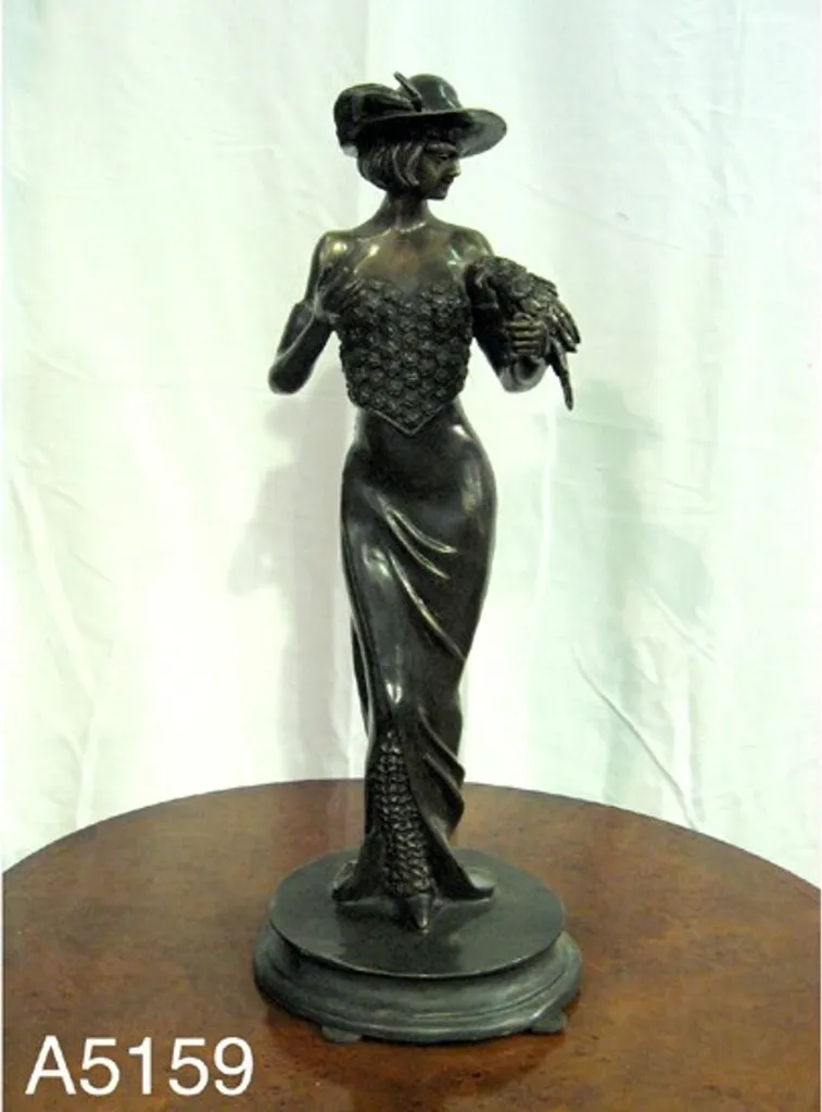 Statue Femme de Luxe en Bronze avec Perroquet - Buste Déco Baroque