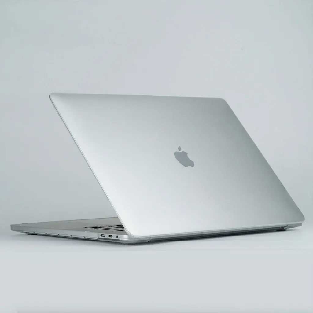 Housse MacBook Pro 16 pouces Next One coque dure transparente rigide