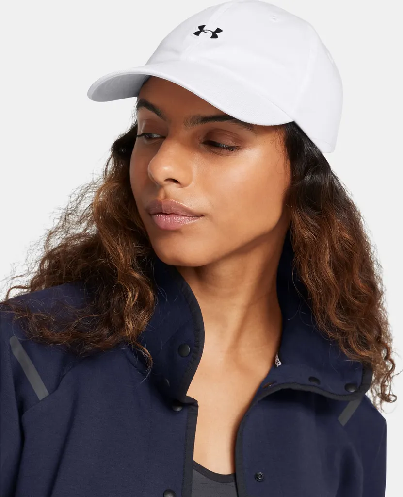 Casquette Under Armour Driver 96 Blanche en Tissu Extensible One Size