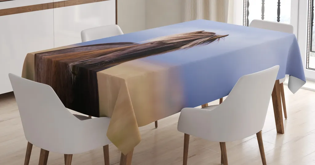ABAKUHAUS Tovaglia Island, primo piano silhouette di cavallo, resistente allo sporco grazie alla più moderna tecnologia di stampa, lavabile, colori chiari, 140 x 240 cm, Ceil blu marrone cammello