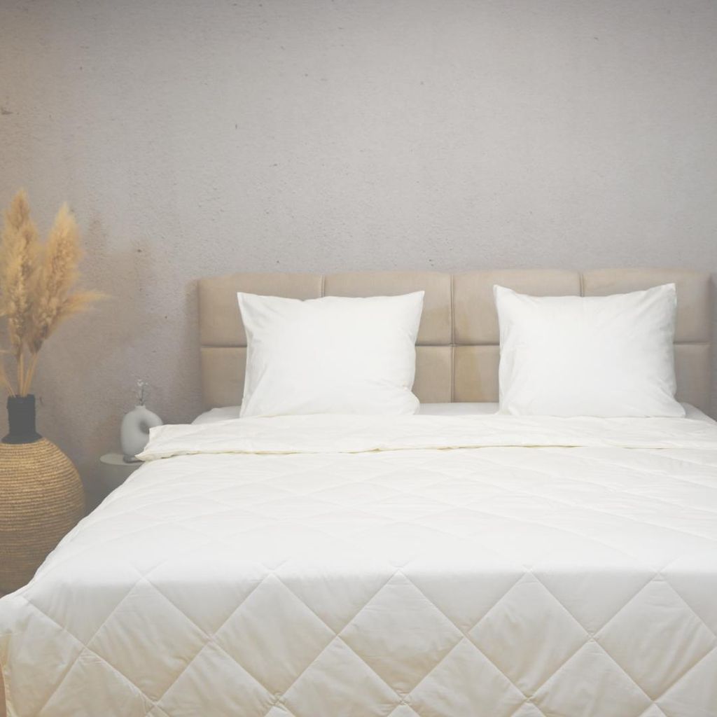 HappyBed - Bettdecke aus 100% Baumwolle 200x200 cm - Waschbare Bettdecke ohne Bezug - Bedruckte Bettdecke ohne Bezug - Bettwäsche - Off White