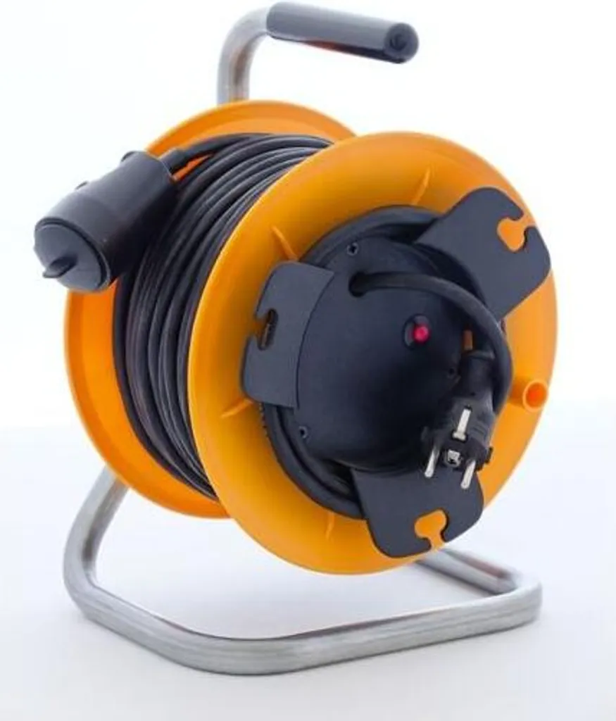 Rallonge HOBBY PKB230S 25m 230V avec enrouleur et prise de courant