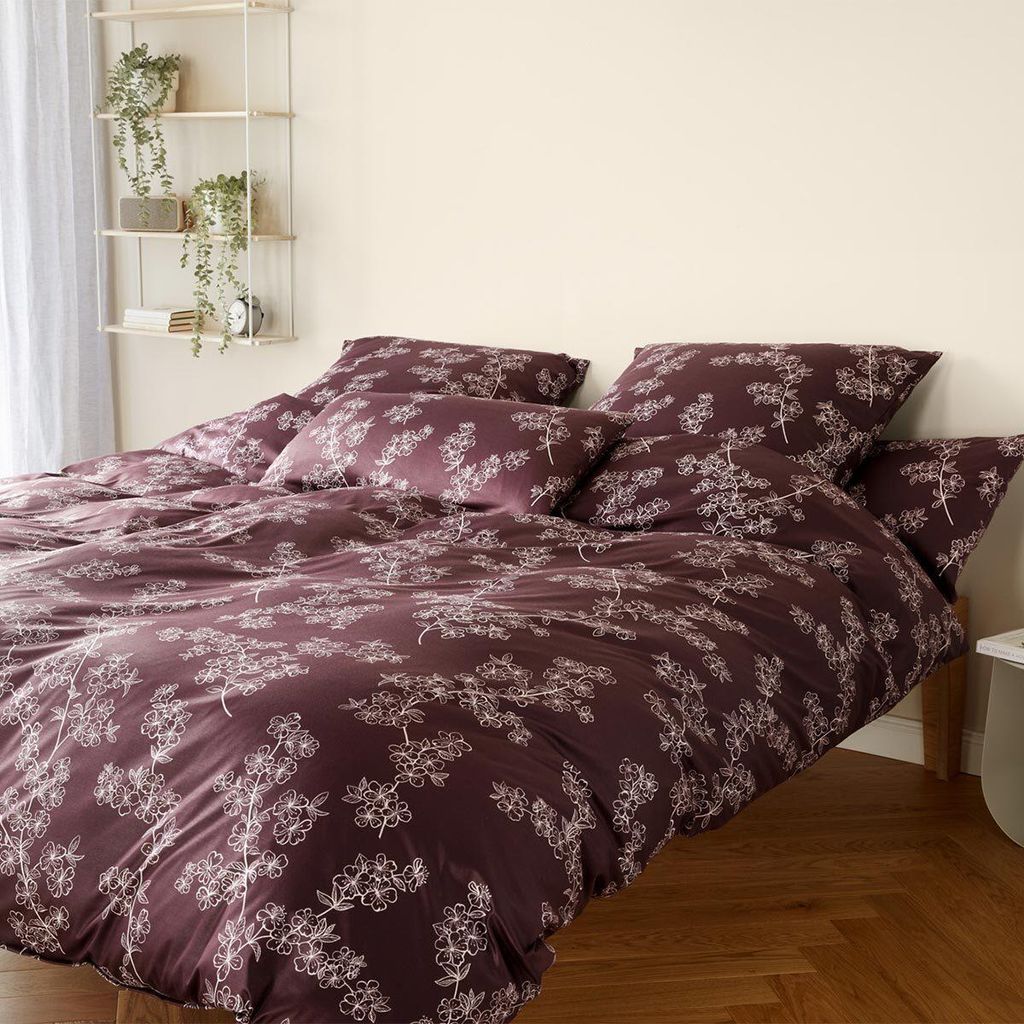 elegante Interlock Jersey Bettwäsche Cherry Blossom rose wine 135x200 cm + 80x80 cm