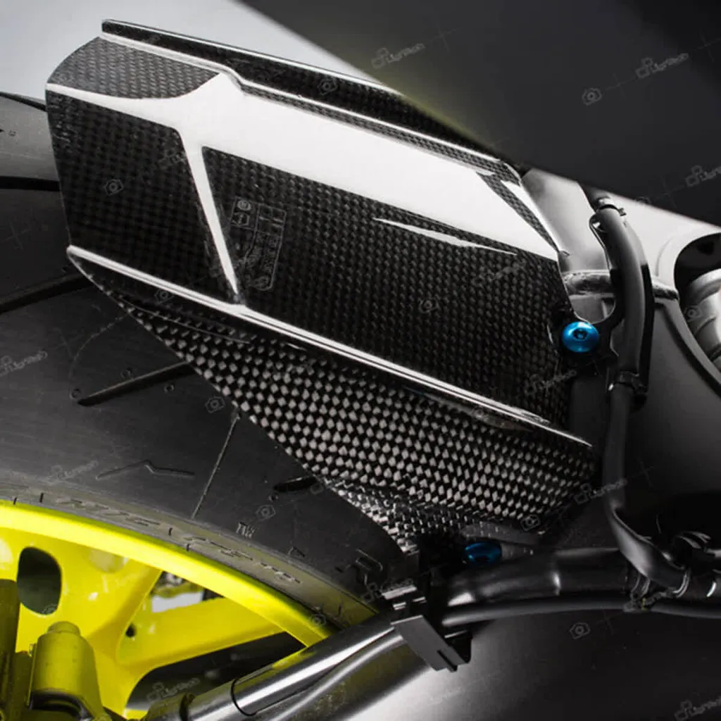 Garde-boue arrière Lightech en carbone pour Yamaha MT-09 2021-2024