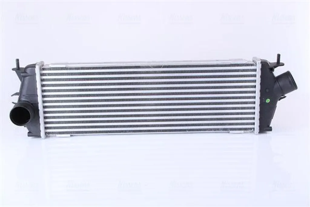 Intercooler Turbo Nissens 96583 Haute Résistance avec Montage OE 4416946
