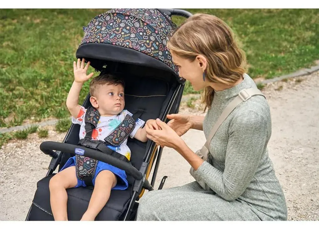 Poussette de voyage Chicco légère et compacte pour les vacances - 8