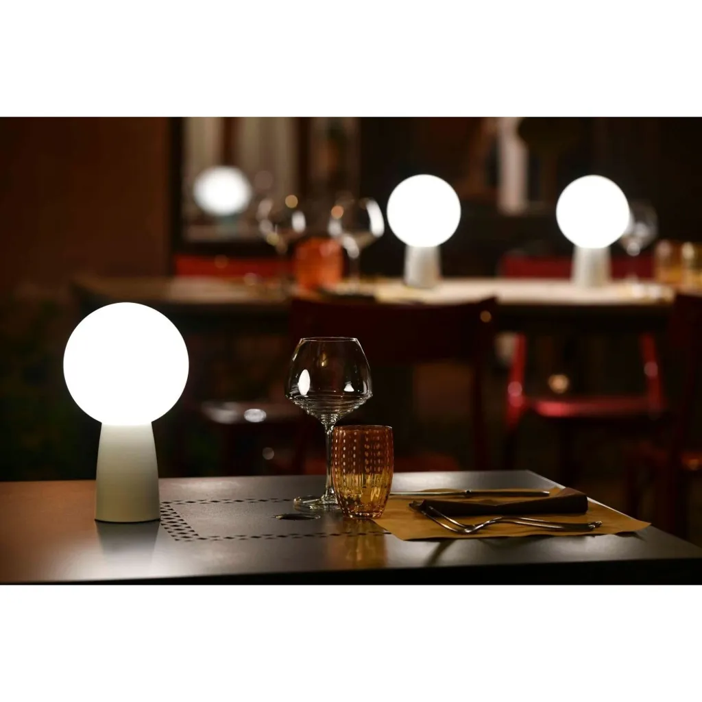 Lampe à poser sans fil blanche Olimpia Pro tactile pour intérieur chic