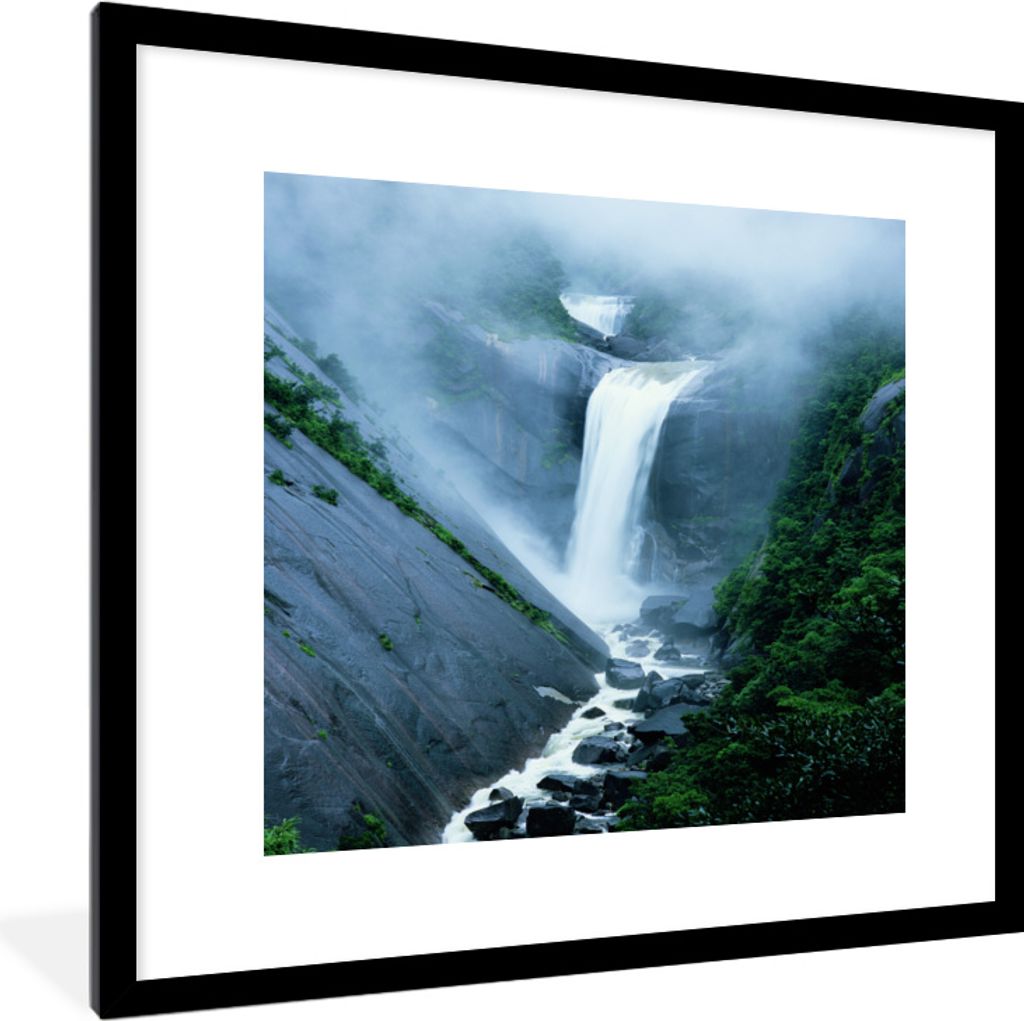 MuchoWow MuchoWow Gerahmtes Poster Wasserfall - Japan - Tropisch 40x40 cm - Poster mit zchwarzem Bilderrahmen - Poster - Plakat im Rahmen