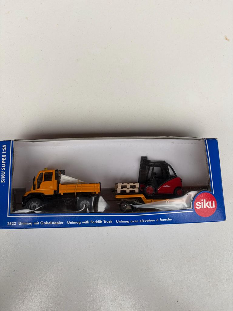 Siku 2522 - Unimog Mit Gabelstapler (Farblich Sortiert) Produktbild 