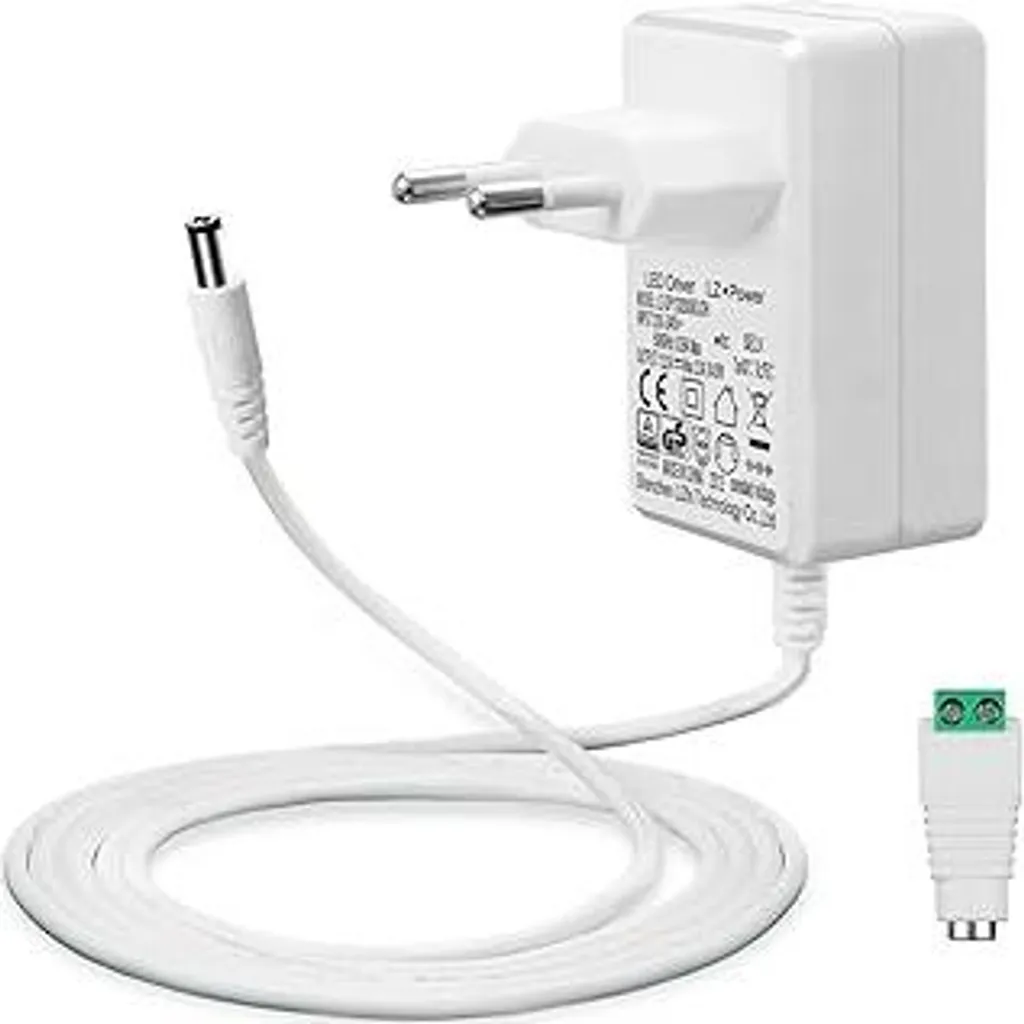 Alimentatore LED 12V 2A 24W Design Compatto - Trasformatore Alta Qualità