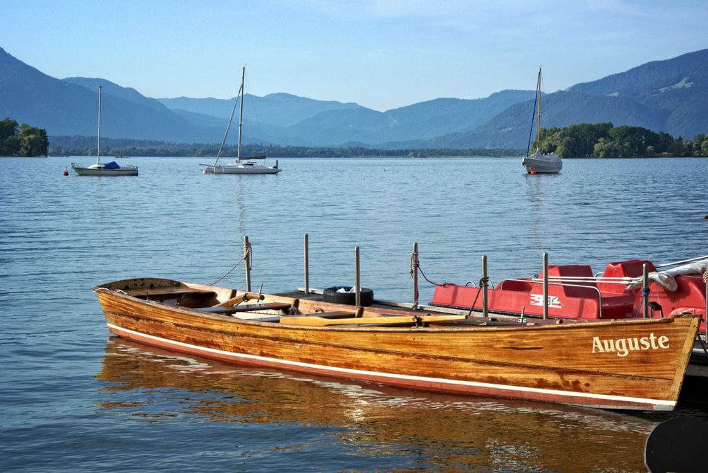 hansepuzzle 14347 - Ruderboot in Bayern Puzzle, 2000 Teile, Natur, 90,0 x 60,0cm mit hochwertiger Aufbewahrung, Kartonbox & Beutel