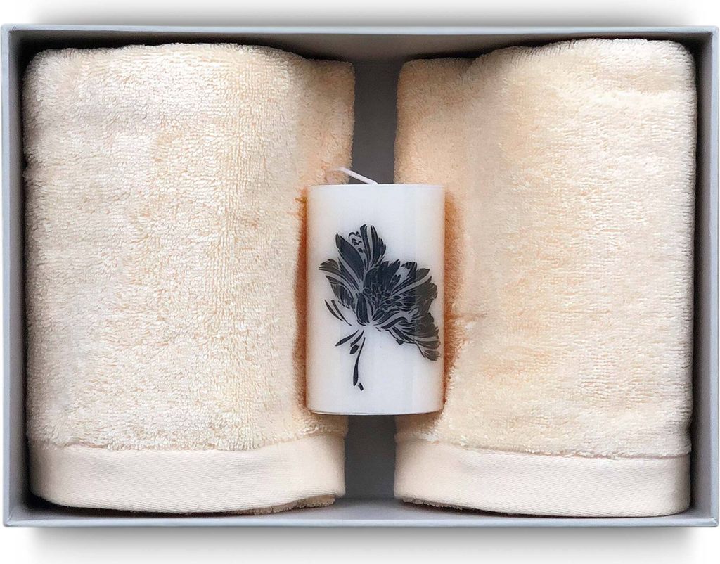 grace grand spa Handtuch 3er-Set mit wohltuender Duftkerze Produktbild 