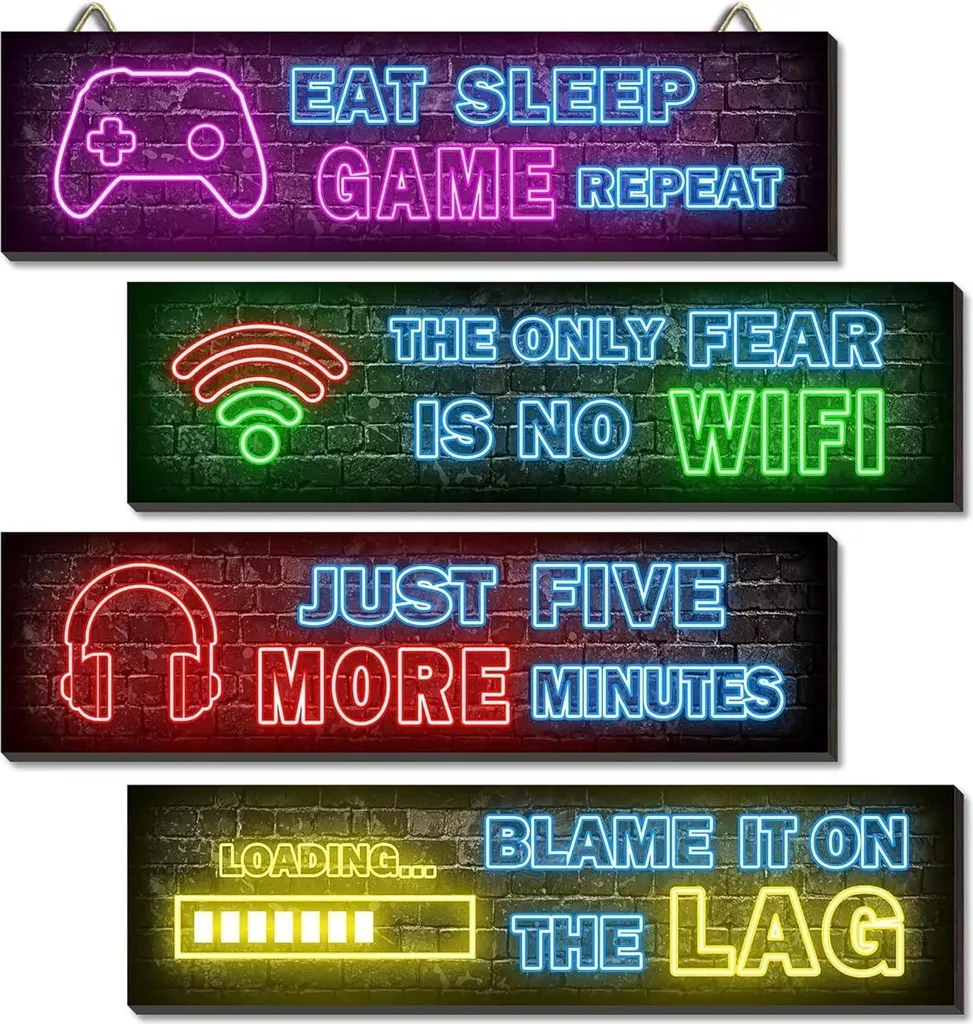 Relookez votre Chambre Gaming : 4 Panneaux Bois Slogan pour Mur Vide
