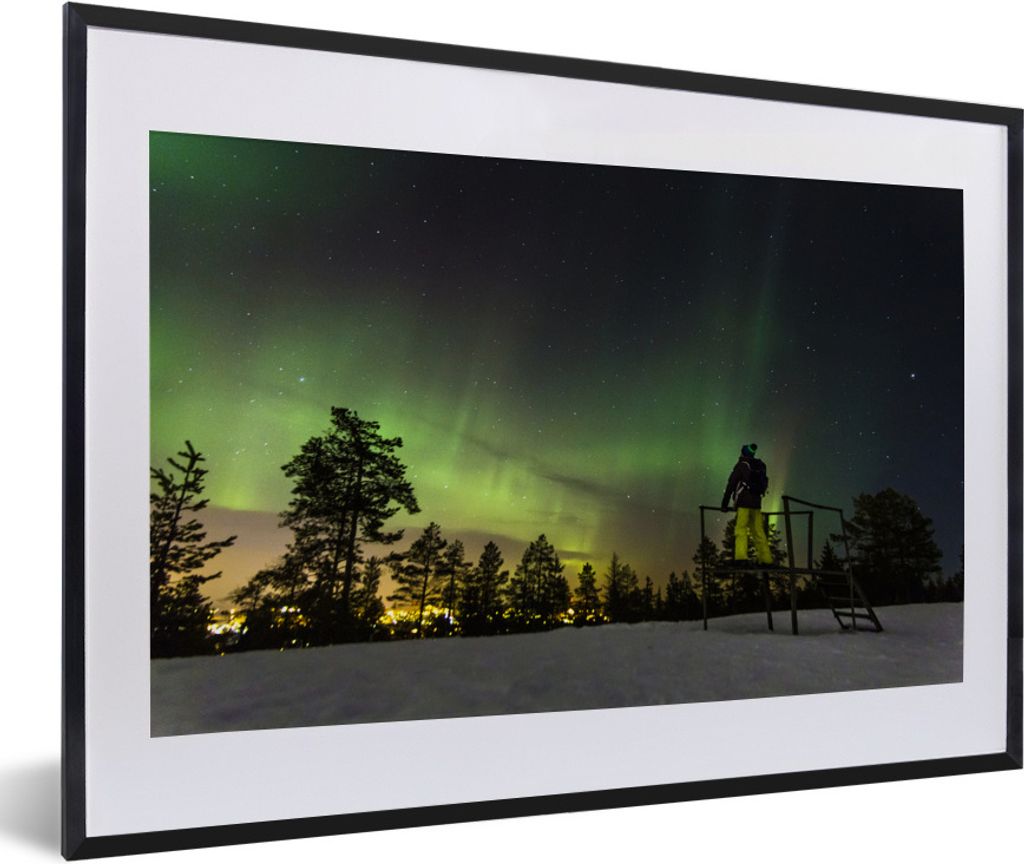 MuchoWow Gerahmtes Poster Das Nordlicht über Lappland 60x40 cm - Poster mit Schwarzem Bilderrahmen Wandposter Rahmen Foto Bilder - Schlafzimmer ...