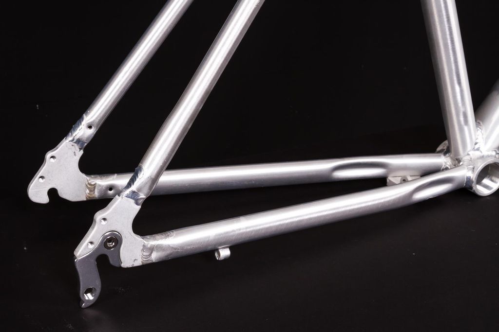 fahrrad montageständer test 2017 tectake® Montageständer, Belastbarkeit 50kg, Reparaturständer für e Bike, Rennrad, Bike Stand zur Fahrrad Reinigung, Pflege, klappbar, höhenverstellbar, drehbar, magnetische Werkzeugablage Sport & Freizeit RGroup_8700924 Variante:Standard Edition INTERPHONE Intercom AERIAL für