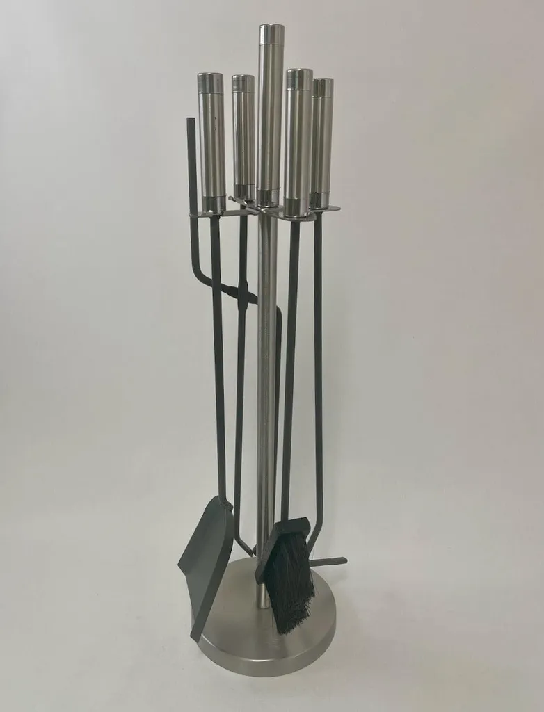 Set caminetto 4 pezzi rotondo antracite + acciaio inox 66 cm