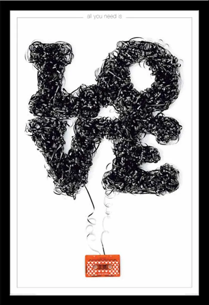 Décoration Murale Musique Poster Love Tape avec Cadre Noir Prêt à Poser