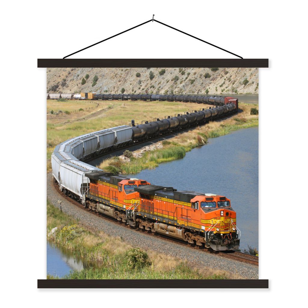 MuchoWow Textilposter Ein orangefarbener Zug 120x120 cm mit schwarzem Rahmen - Aufhängungsset