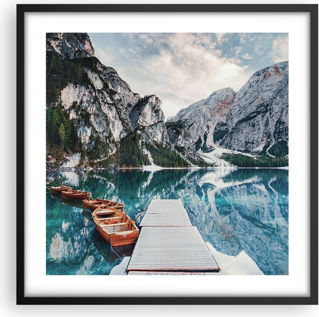 Gerahmtes Poster - Schwarzer Rahmen - Boote Berge Hafen - 50x50 cm - Wand Bild - Wanddeko - Wandbilder - Kunstposter - Wandposter - Bilderrahmen - ...