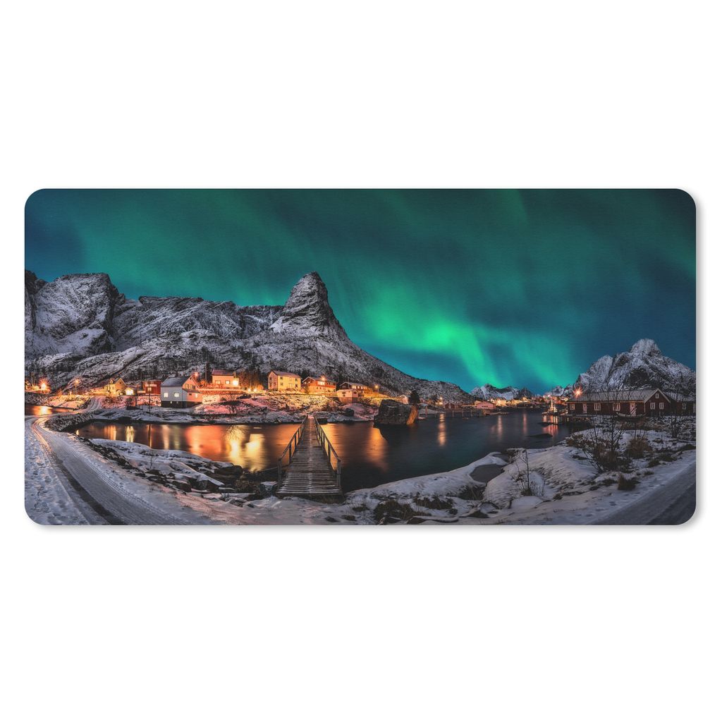 MuchoWow Schreibtischunterlage Nordlicht - Island - Schnee - Dorf - Grün - Berge 80x40 cm - XXL Mauspad - Gaming Mauspad