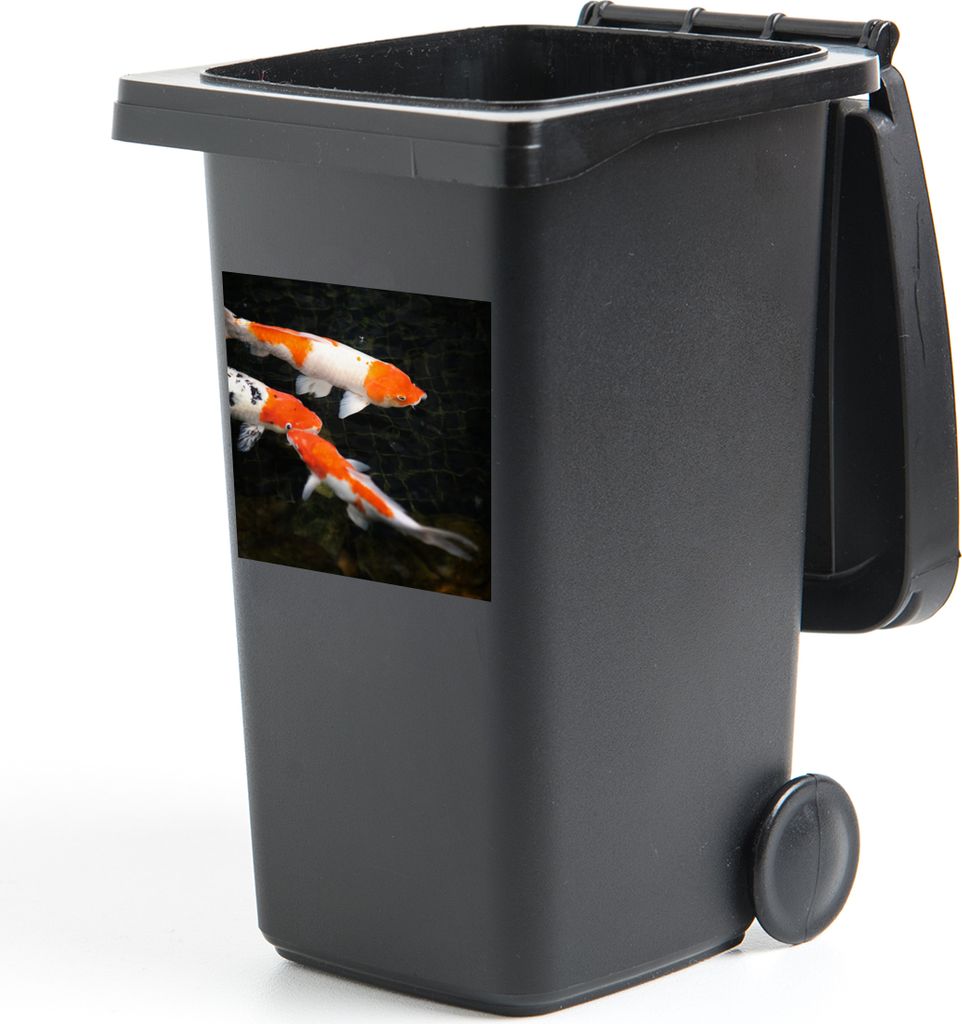 MuchoWow Mülltonnenaufkleber Koi-Karpfen in einem flachen schwarzen Teich 40x40 cm - Abfall-Aufkleber - Container - für Abfallcontainer