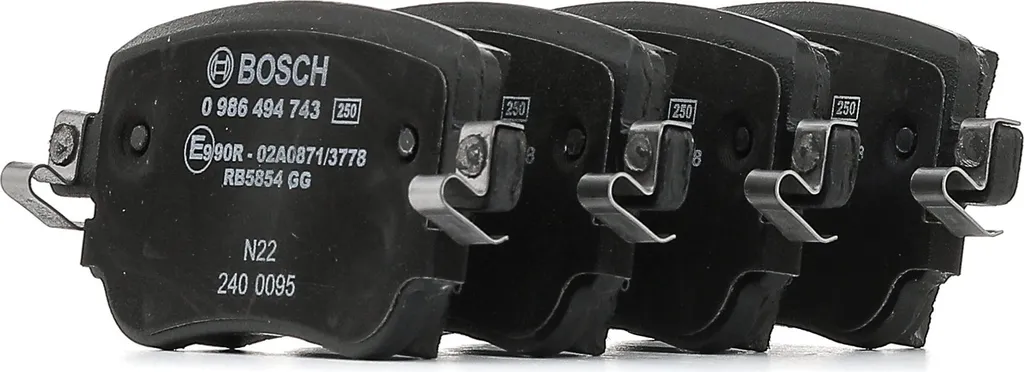 Plaquettes de frein BOSCH 0986494743 pour Golf VII et Audi Q3