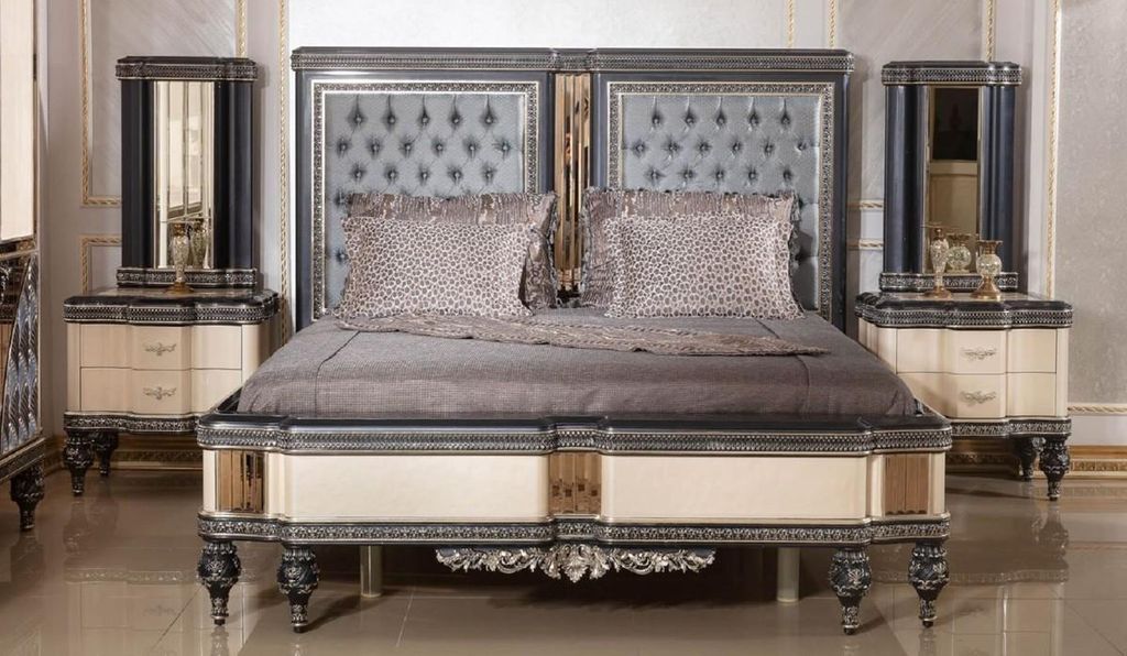 Casa Padrino Luxus Barock Schlafzimmer Set Hellblau / Beige / Schwarz / Gold - 1 Barock Doppelbett mit Kopfteil & 2 Barock Nachtkommoden - Luxus Sc...