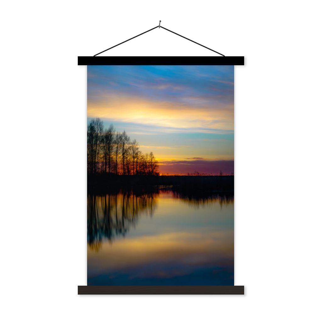 MuchoWow Textilposter Wasser - See - Bäume - Sonnenuntergang - Natur 40x60 cm mit schwarzem Rahmen - Wanddekorationen