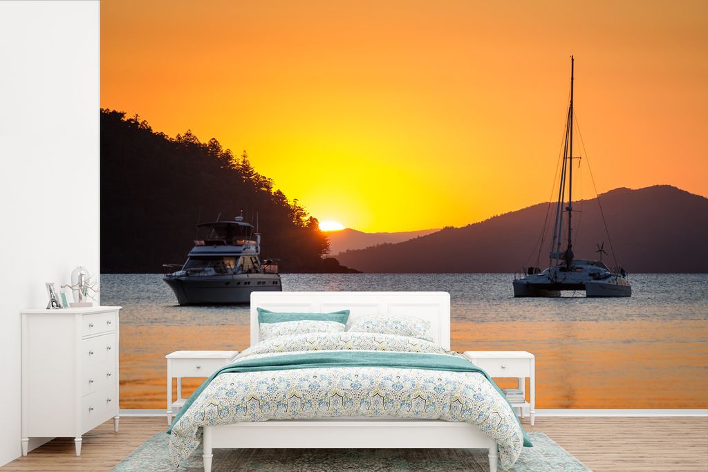 MuchoWow Fototapete für Wohnzimmer oder Schlafzimmer Wandtapete Vinyl Motivtapete Boote vor der Küste der Whitsunday Islands vor Anker - 600x40...
