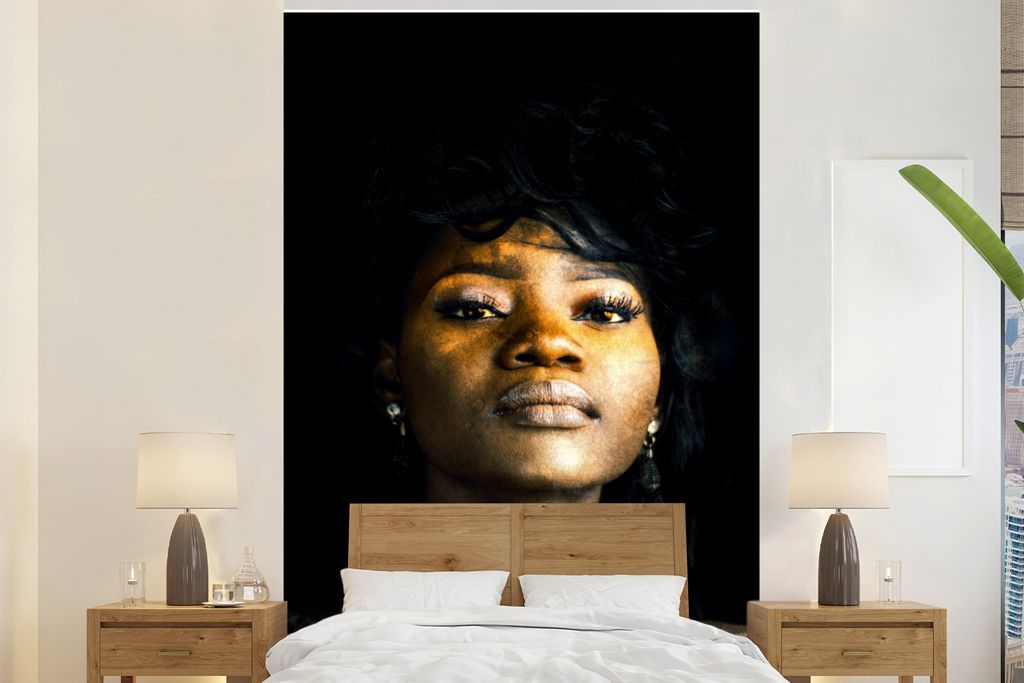 MuchoWow Fototapete für Wohnzimmer oder Schlafzimmer Wandtapete Vinyl Motivtapete Frau - Ohrringe - Lehm - 180x280 cm - Wallpaper