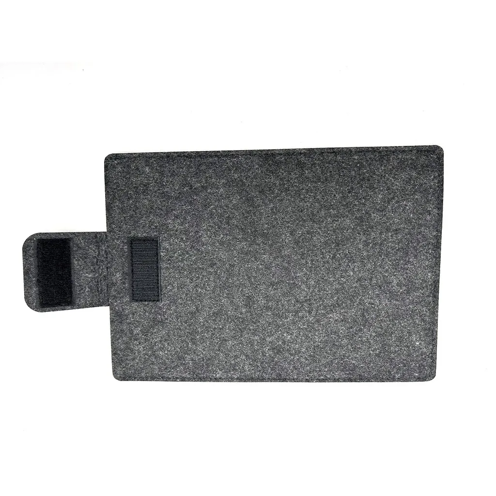 Custodia Feltro iPad e eBook: Manicotto Leggero per Viaggiatori - 2