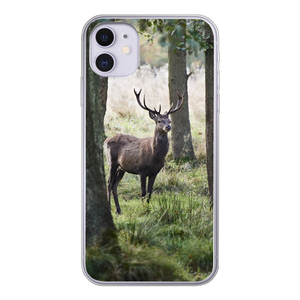 MuchoWow Handyhülle Schutzhülle Hülle für iPhone 11 Hirsche - Bäume - Gras Silikon Softcase Handy Hülle - Handytasche