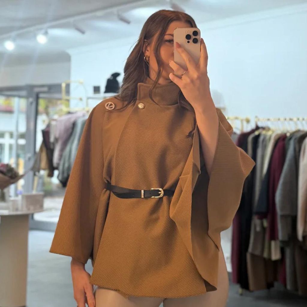 Cape Poncho "Luna" Hellbraun Onesize (XS-XL) für Damen Poncho, übergroßer Cape für den Herbst und Winter, Frauen Cape, Wintercape Fledermausär...