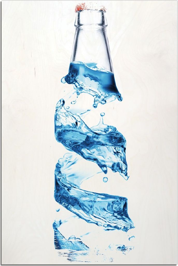 Kunstdrucke Wandbilder Holz in : Brillante Farben, Größe 60 x 90 cm Motiv Strudel in der Wasserflasche