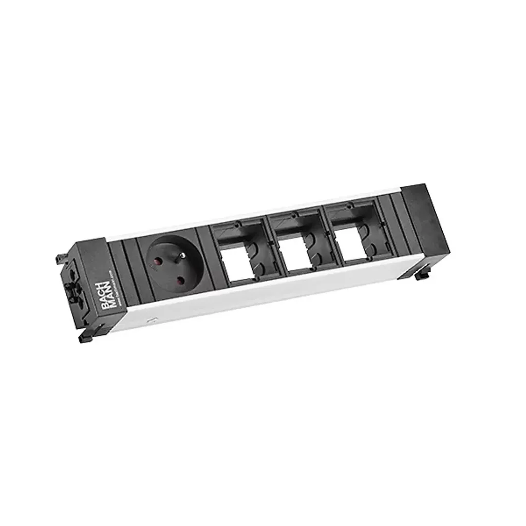 Bachmann Conference 1x Prise et 3x Custom GST18 - Solution de Bureau